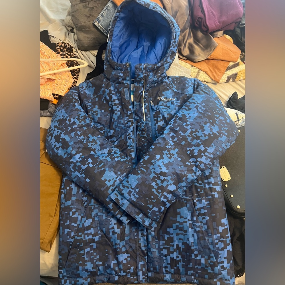 Columbia boys snow jacket